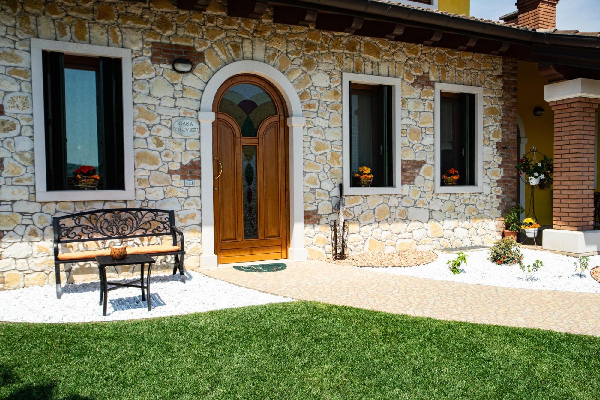 Casa Oliver Montecchia di Crosara Ruang foto